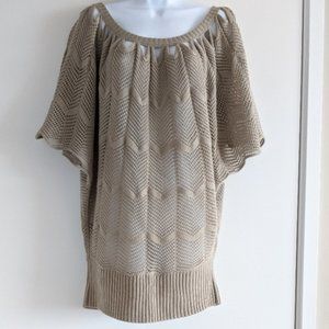 NWOT Chevron knit tunic